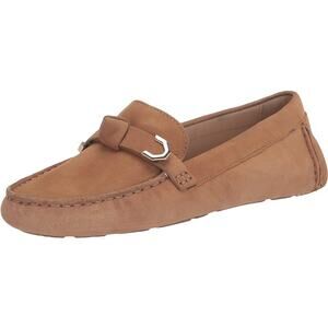 NWT Cole Haan womens Evelyn Bow DriverLoafer,Birch Beige Nubuck (Akuya)-Size 6